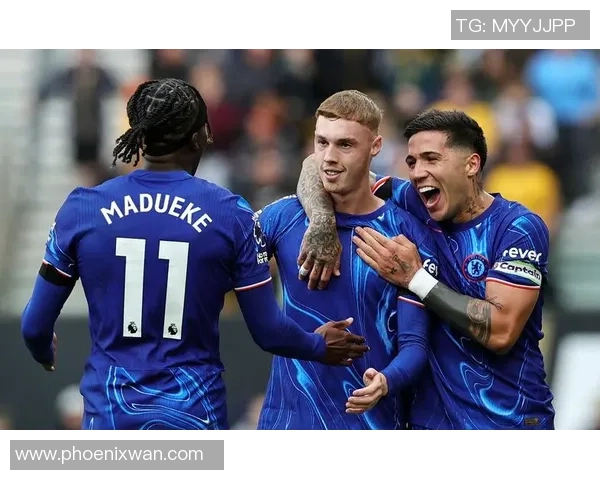 英超激战:拜仁险胜多特蒙德帽子戏法点燃全场激情 英超激战:拜仁险胜多特蒙德帽子戏法点燃全场激情