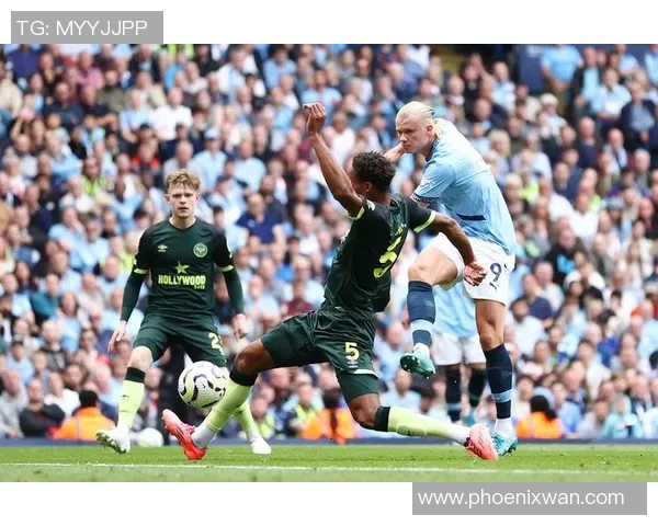 英超激战莱比锡逆转巴黎圣日耳曼绝杀时刻引发全场狂欢