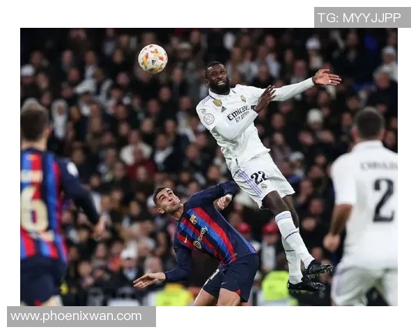 国王杯皇马大胜热刺五球狂潮补时争议判罚引发全场沸腾 国王杯皇马大胜热刺五球狂潮补时争议判罚引发全场沸腾