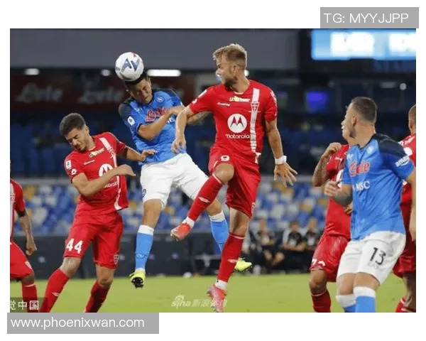 德甲焦点战那不勒斯与巴萨激战成平局红牌事件引发全场热议 德甲焦点战那不勒斯与巴萨激战成平局红牌事件引发全场热议