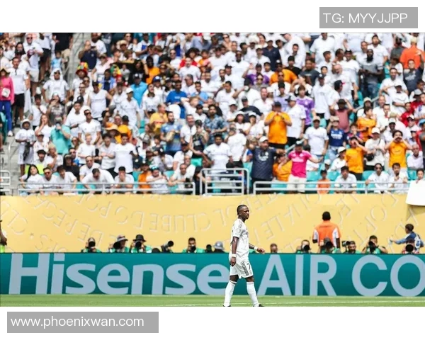 足总杯激战:皇马与拜仁握手言和数据分析揭示比赛精彩瞬间 足总杯激战:皇马与拜仁握手言和数据分析揭示比赛精彩瞬间