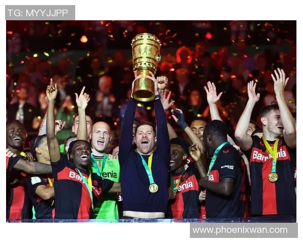 曼联与巴黎圣日耳曼友谊赛激战成平精彩瞬间回顾与十大进球分析