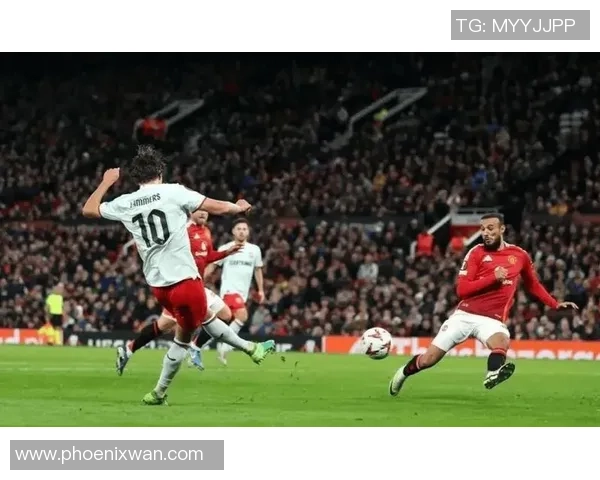 意甲惊天冷门波尔图狂胜曼联五球引发全场震动集锦回顾 意甲惊天冷门波尔图狂胜曼联五球引发全场震动集锦回顾