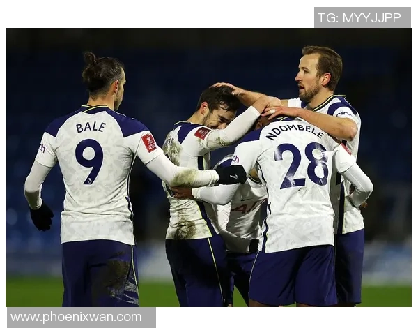 热刺大胜波尔图引发争议判罚全场沸腾足总杯精彩瞬间回顾